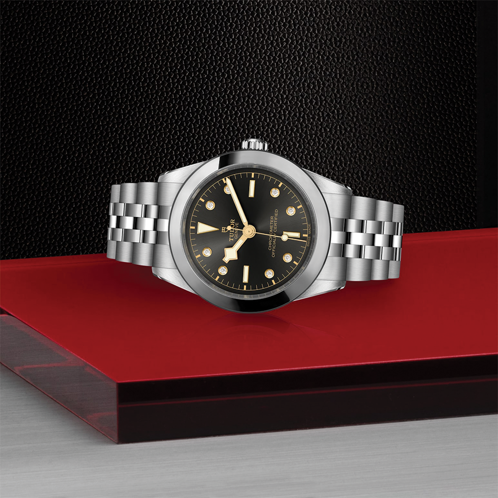 Black Bay One 39mm - Black, Diamond-Set on Bracelet