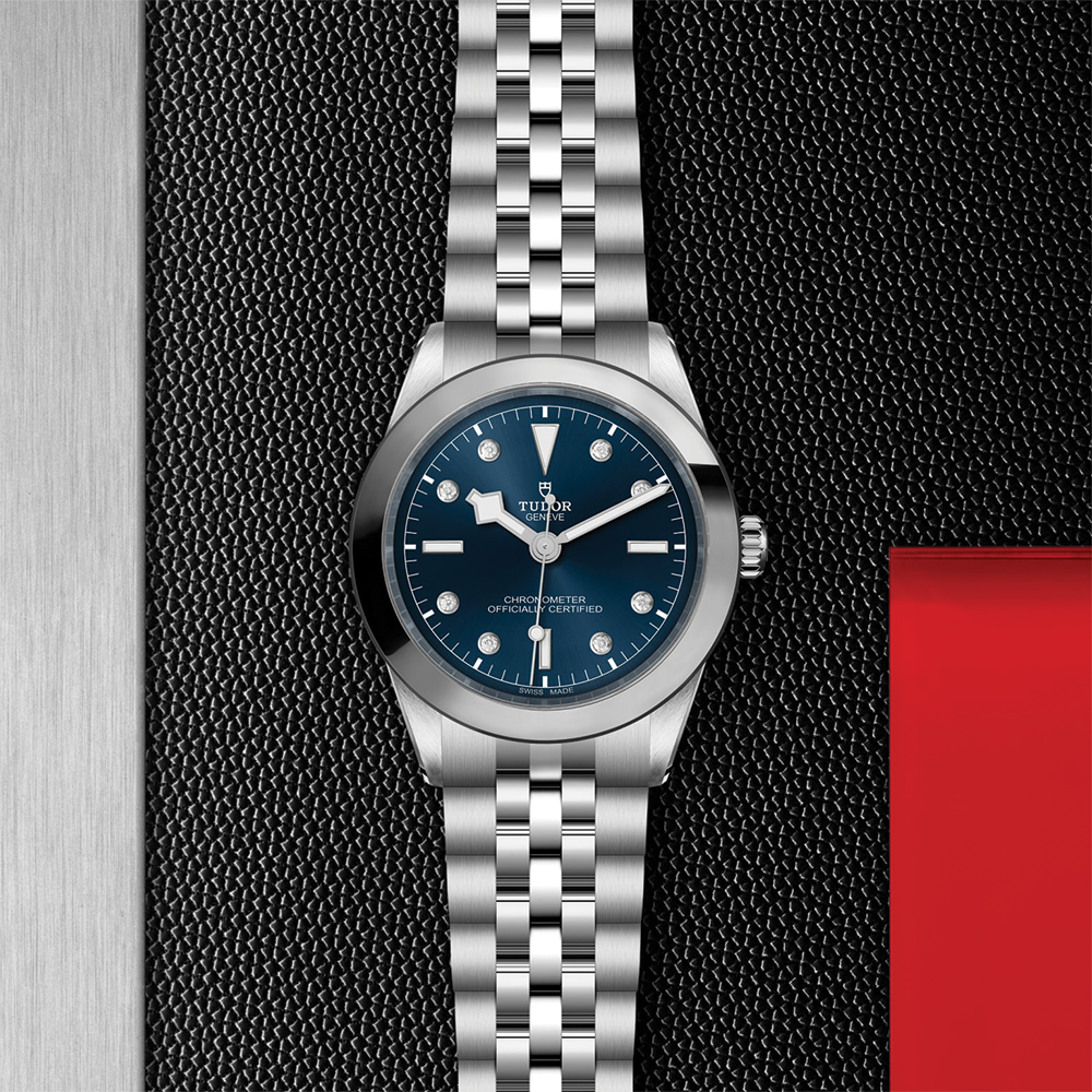 Black Bay One 39mm - Blue, Diamond-Set on Bracelet