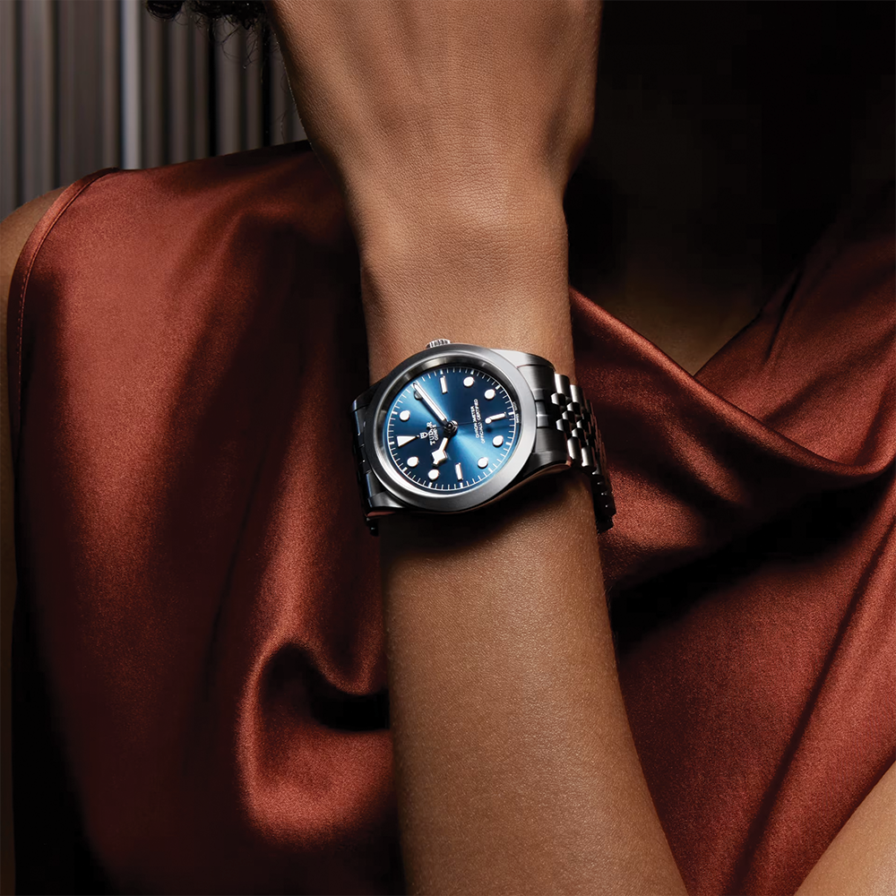 Black Bay One 39mm - Blue on Bracelet