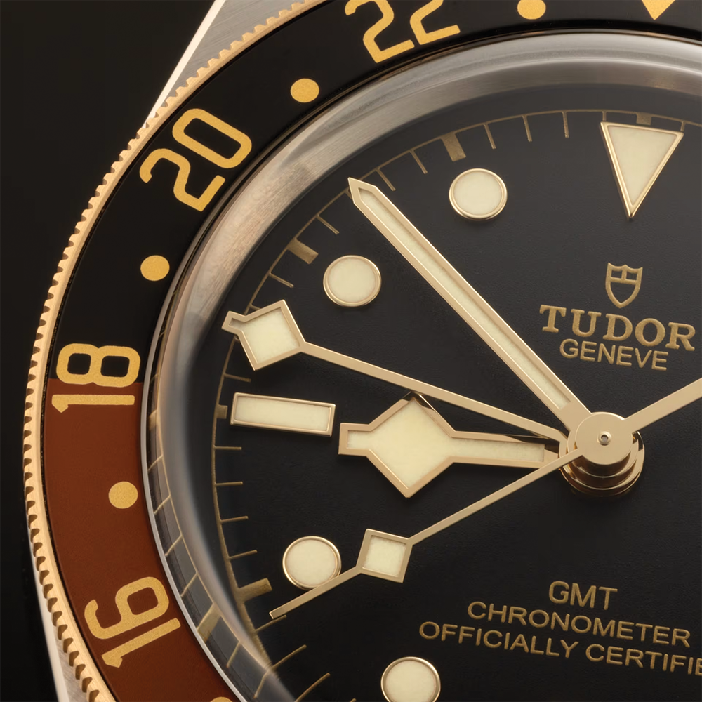 Black Bay GMT S&G 41mm - Black on Leather Strap