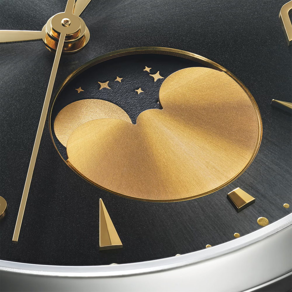 1926 Luna 39mm - Black on Bracelet