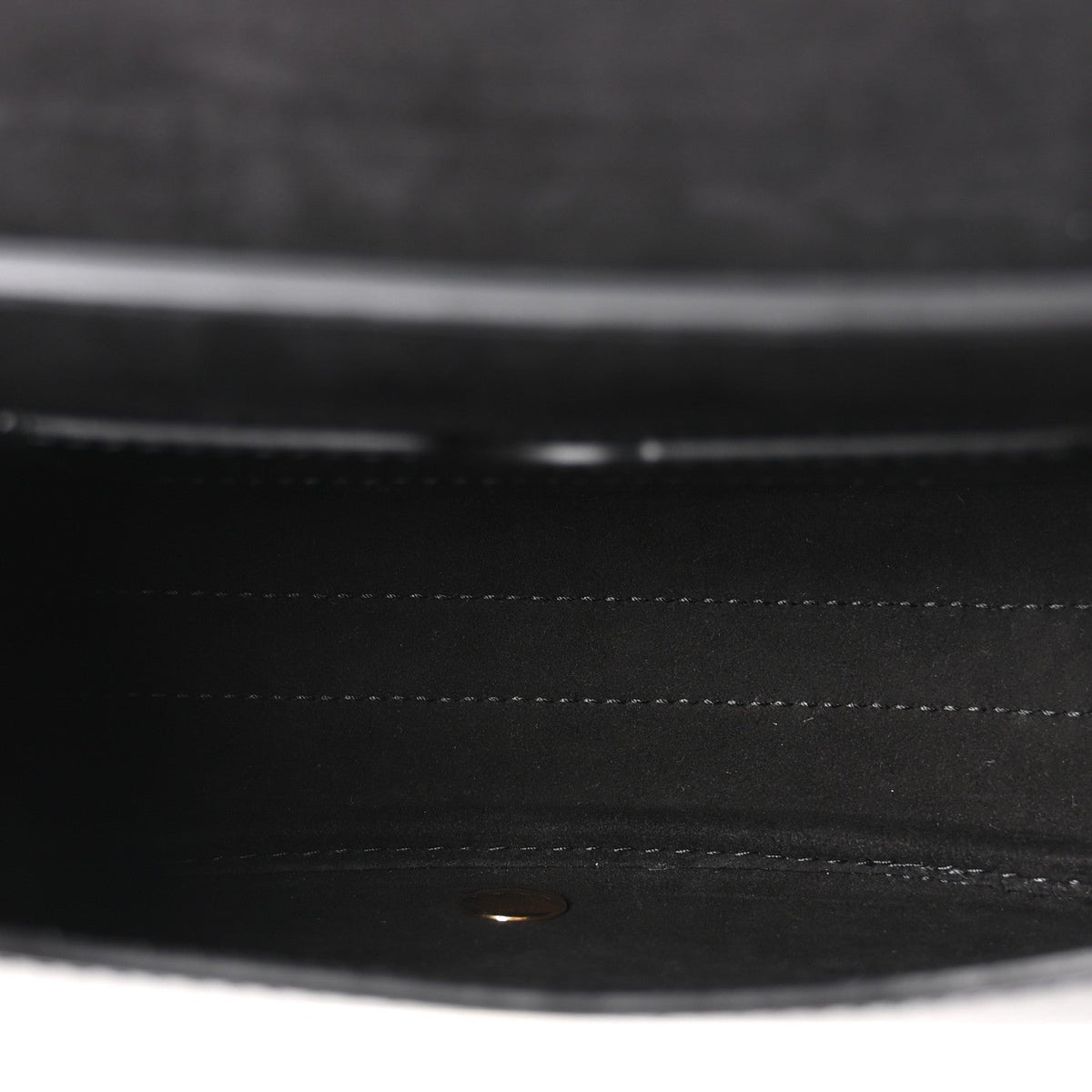 Box Calfskin Medium Bobby Flap Black