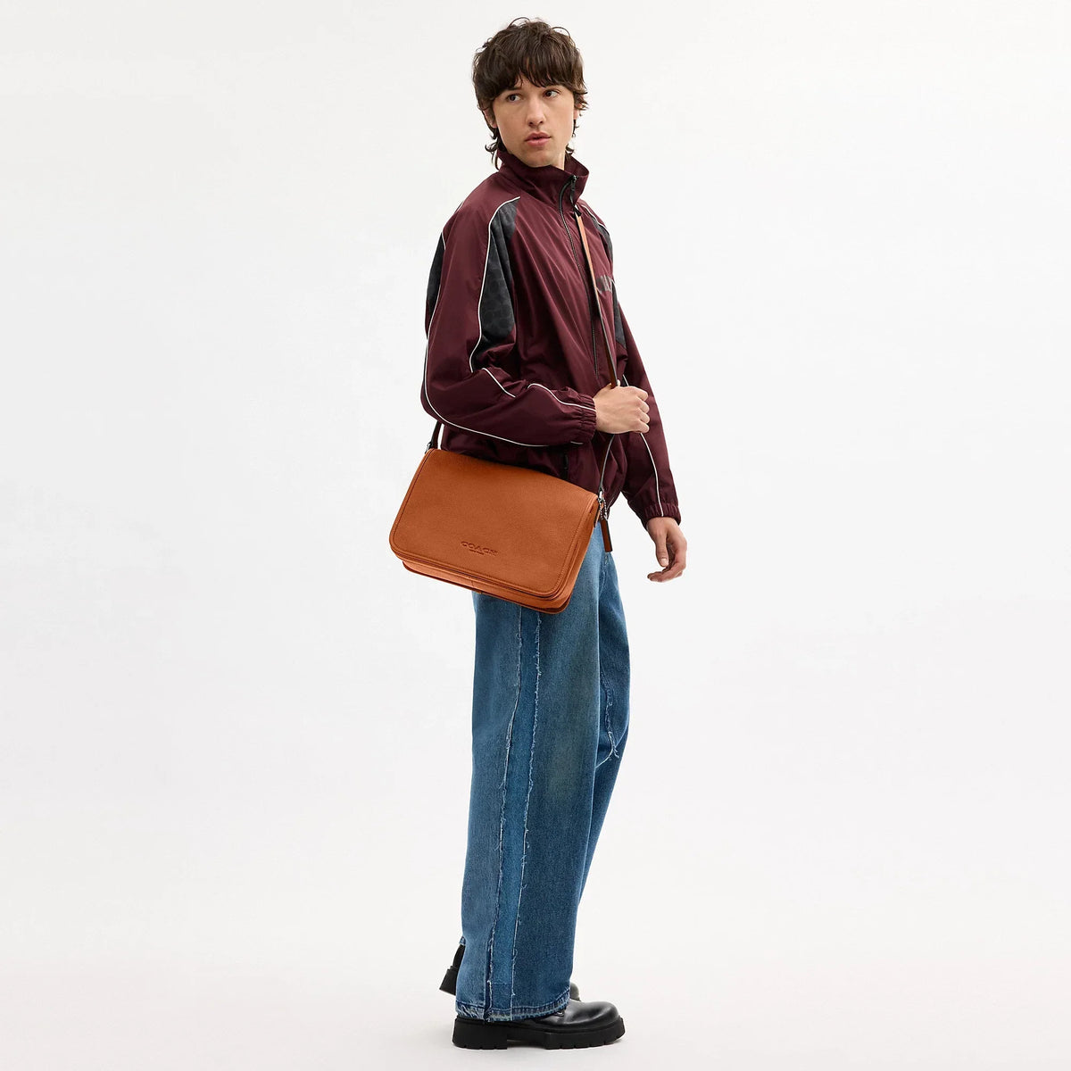 Coach Outlet Colby Messenger Bag 32