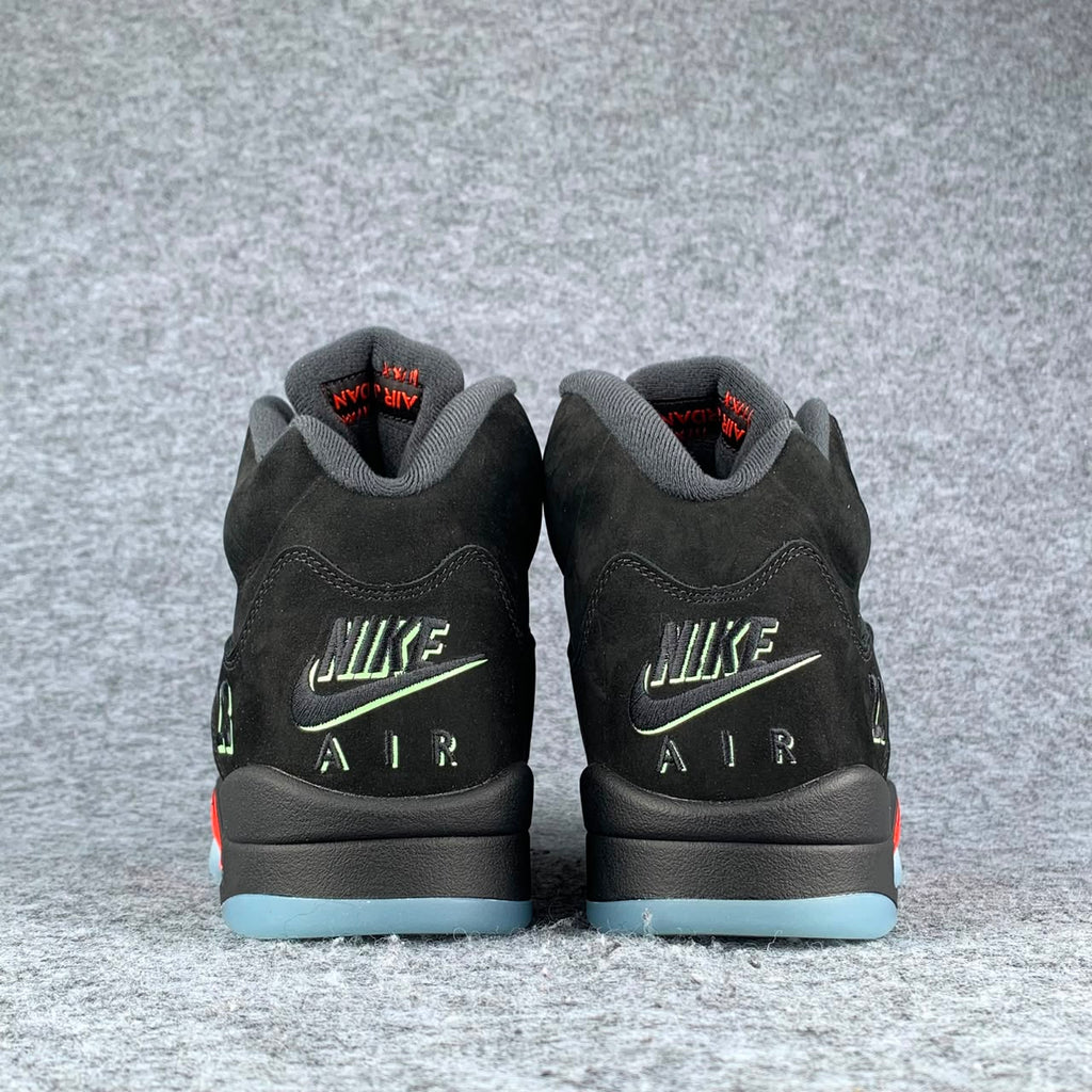 (Early Look) Air Jordan 5 Retro 'Halloween'