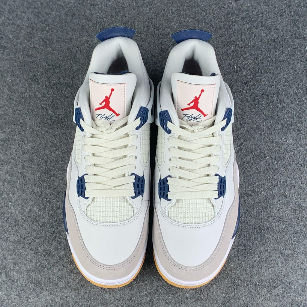 Nike SB x Air Jordan 4 Retro SP 'Navy