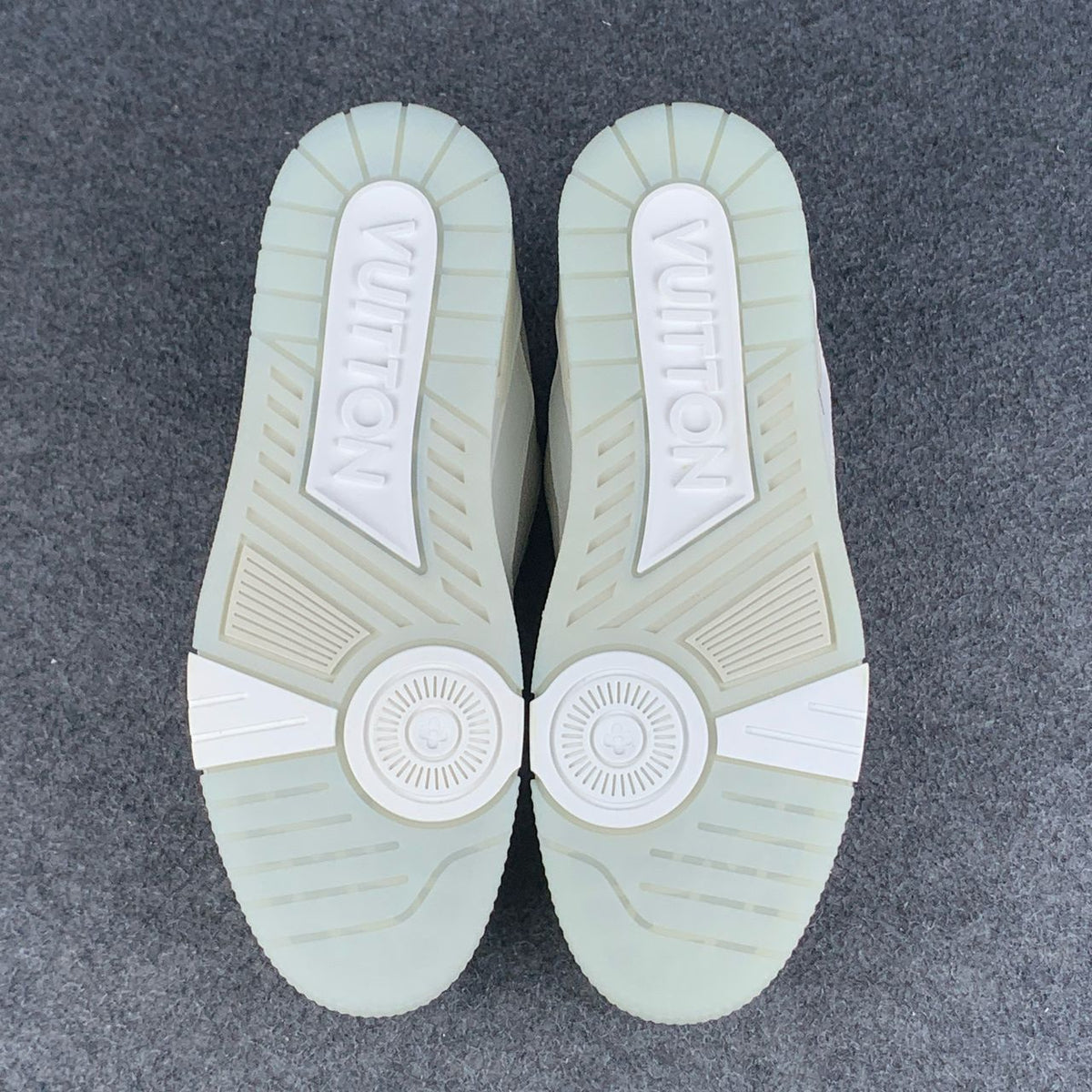 LV Trainer Low ' Cream White'