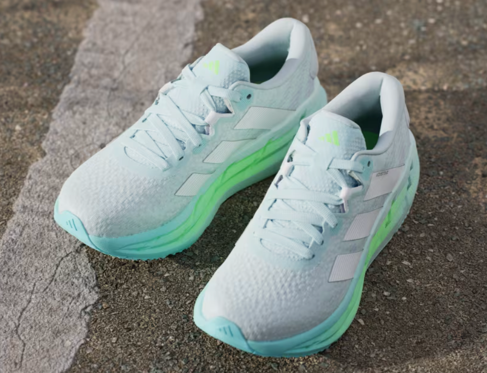 Women's Adidas Adistar 4