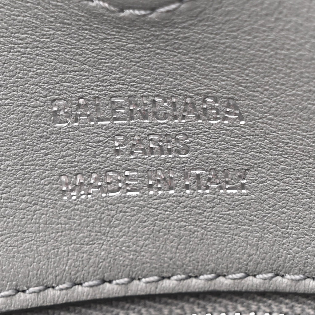 Smooth Calfskin Small Hampton Carry All Bag Grey