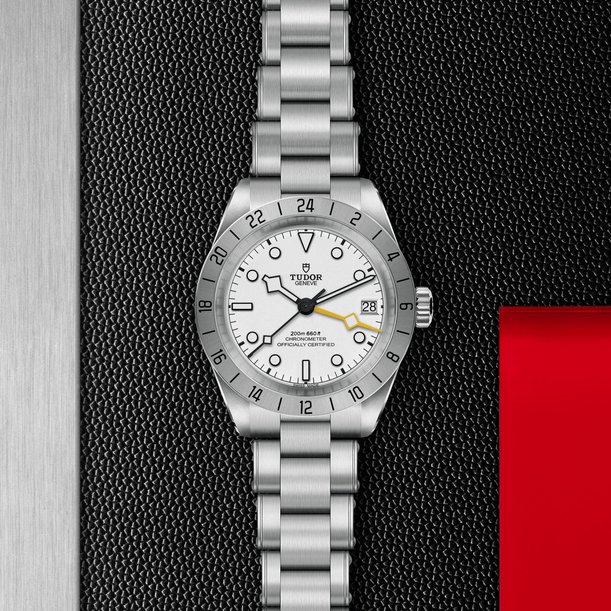 Black Bay Pro GMT 39mm - Opaline on Bracelet