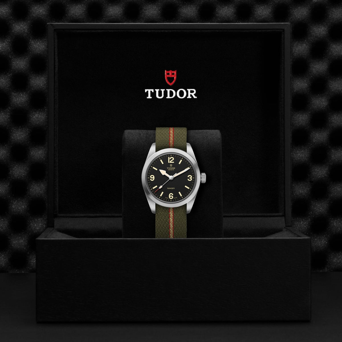 Ranger 36mm - Black on Fabric Strap