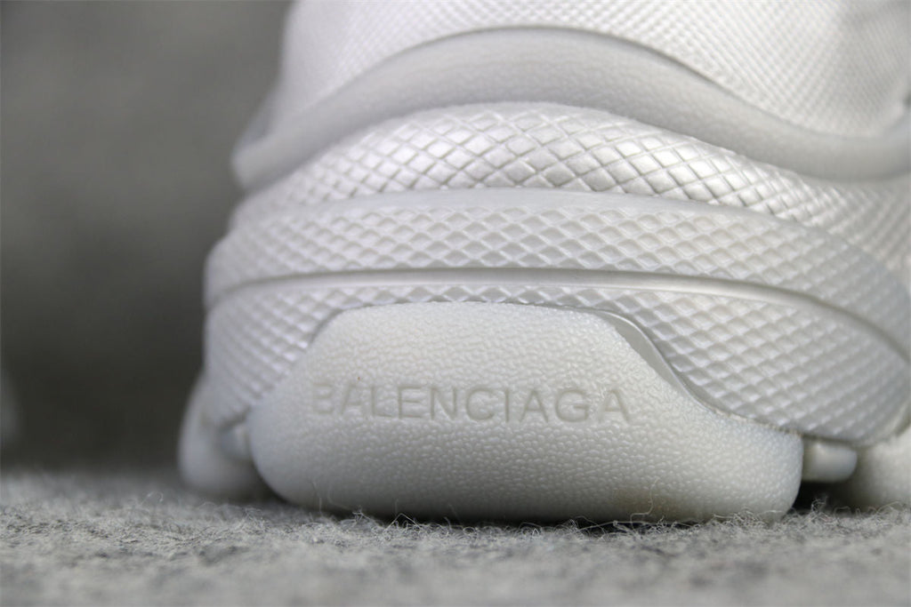 Balenciaga Triple S 'Silver Metallic'